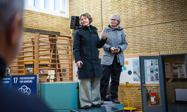 Rektor på UNord Heidi Post Dam (tv) og rektor på Frederikssund Gymnasium, Agnethe Dybro Pedersen deltog også i begivenheden. Foto: Frederikssund Erhverv.